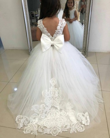 Ball Gown Chapel Train Tulle & Lace Ivory Sleeveless Flower Girl Dress Victoria